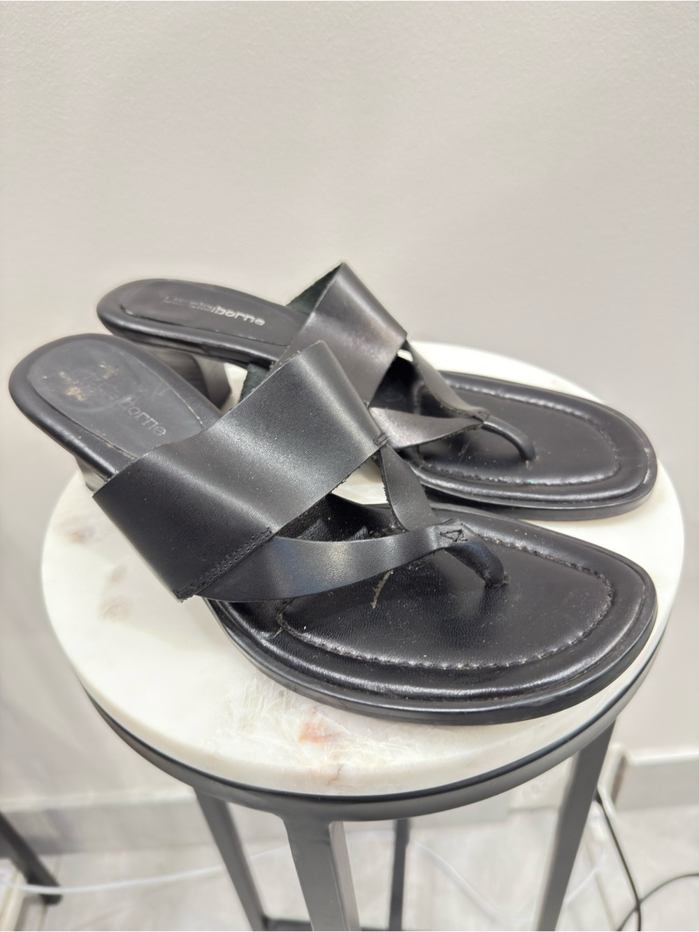 Liz Claiborne Black Leather Cross-Strap Sandals